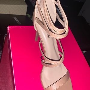 Cheap Casual tan heel